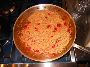 summer tomato pasta